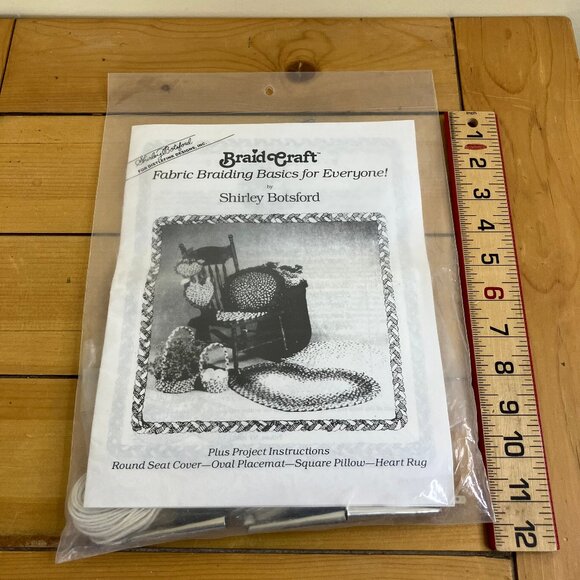 Braid Craft Fabric Braiding Basics Instructions + Tools Distlefink Botsford - Picture 3 of 8